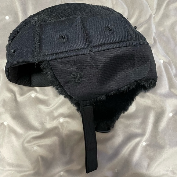 Samshield Winter Helmet Liner - Picture 3 of 7